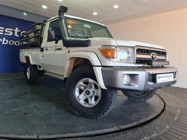 BUY TOYOTA LAND CRUISER PICK UP 2013 LAND CRUISER 79 4.0P P/U S/C, Auto Investments Wonderboom